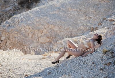 competition for models in outback australia, alice springs northern territory