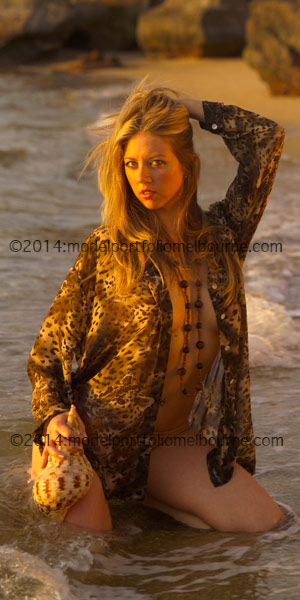 model portfolio photographer beach image